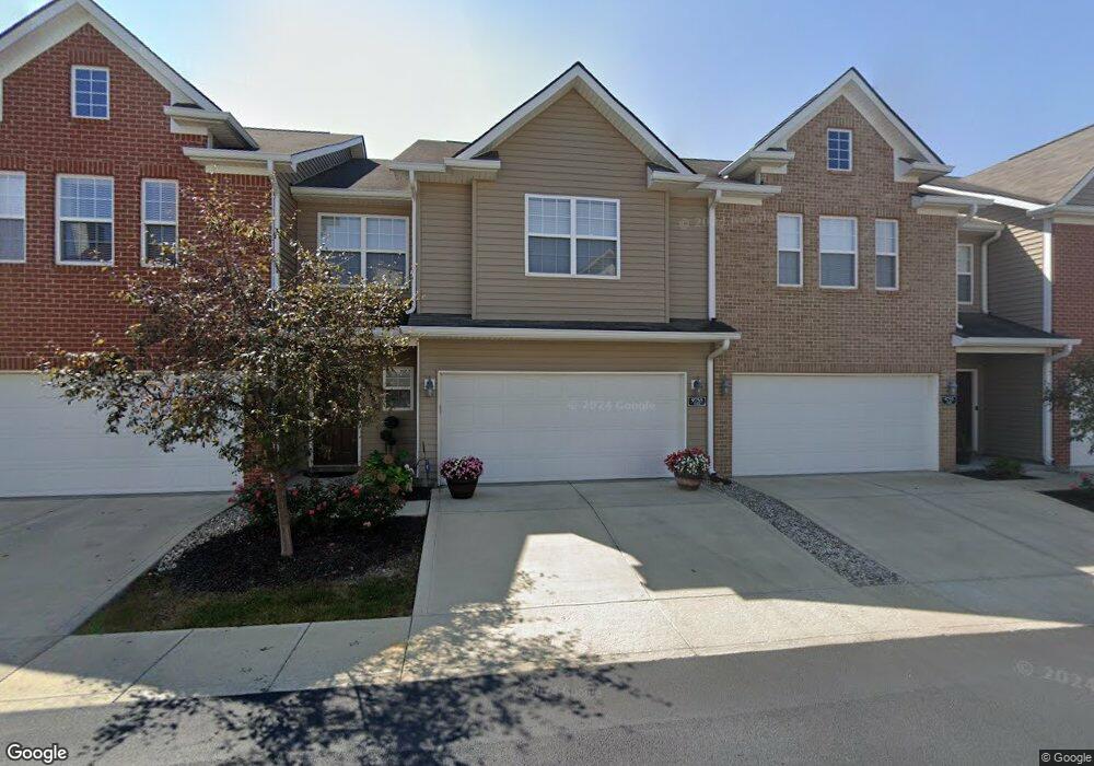 9755 Clover Ct unit 102, Fishers, IN 46037 - photo 1