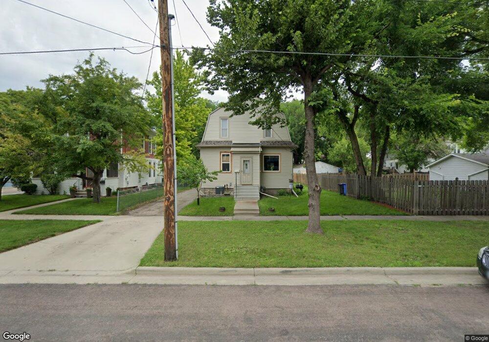 1415 4th Ave S, Fargo, ND 58103 - photo 1