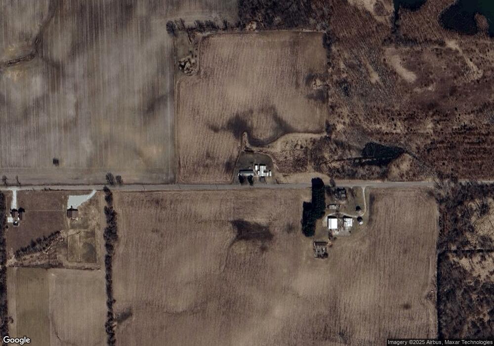 4555 19b Rd, Tippecanoe, IN 46570 - photo 1