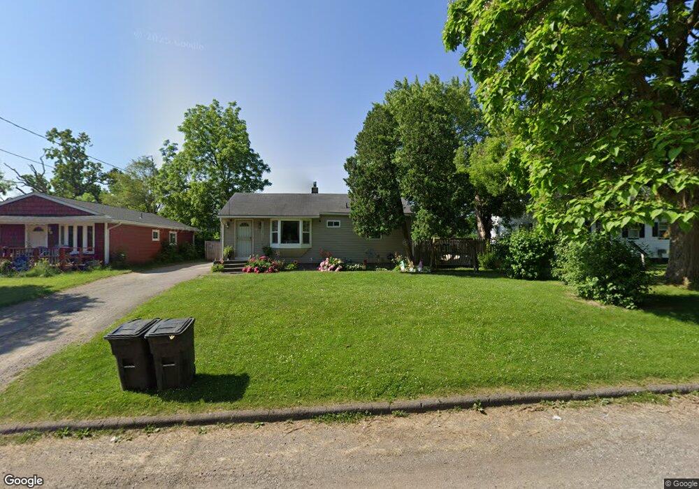 1083 W Cass Ave, Flint, MI 48505 - photo 1