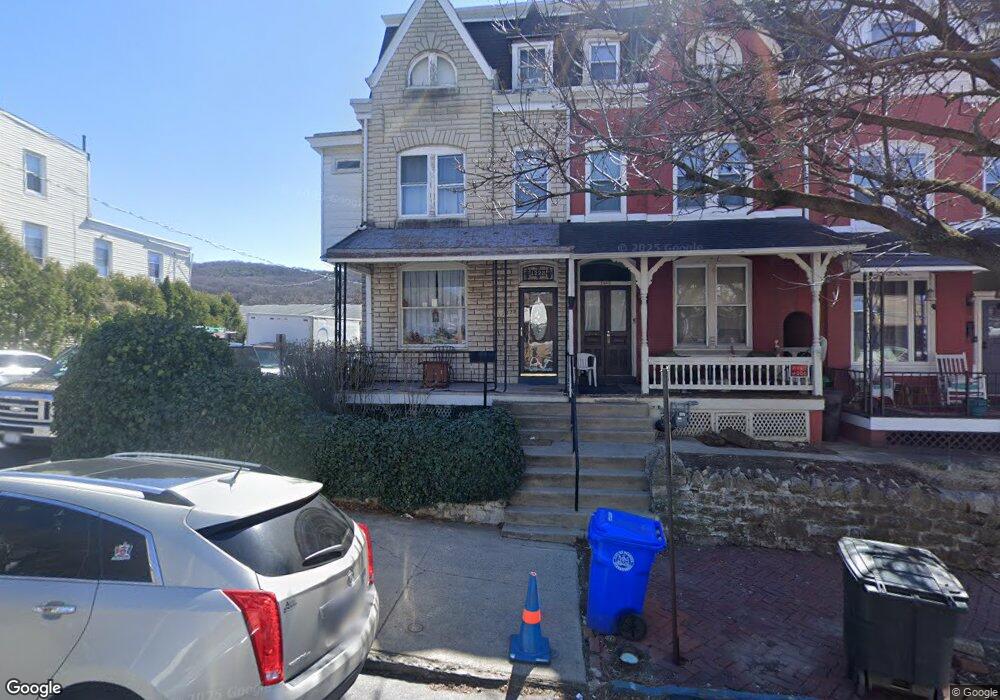 1228 Spruce St, Reading, PA 19602 - photo 1