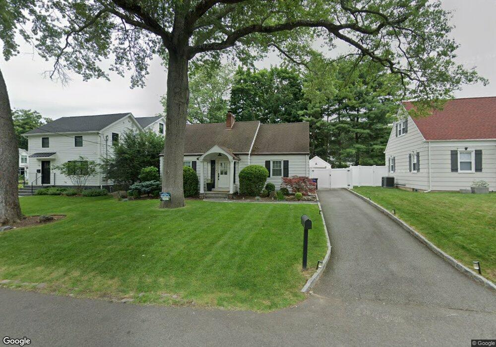 4 Lois Ave, Demarest, NJ 07627 - photo 1