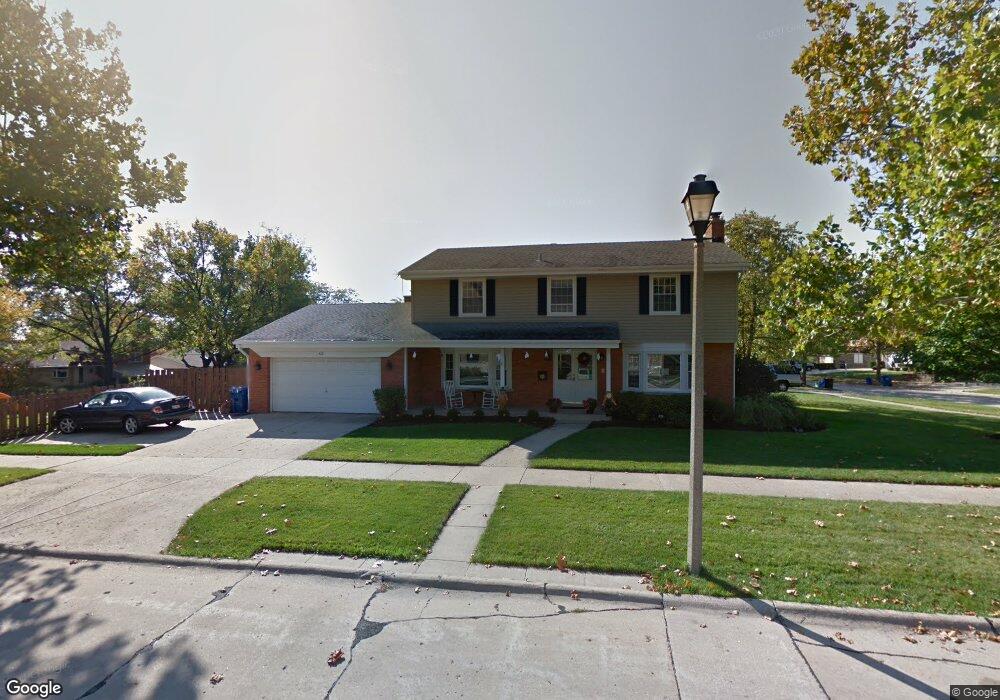 428 E Crescent Ave, Elmhurst, IL 60126 - photo 1