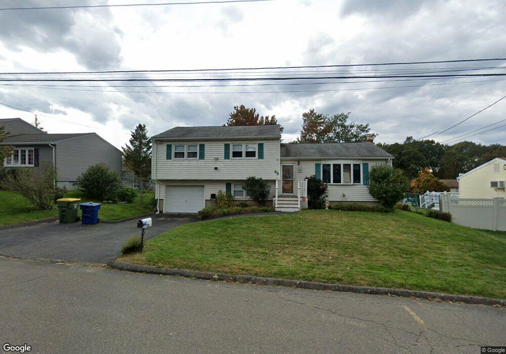 46 Dellwood Dr, Waterbury, CT 06708 - photo 1