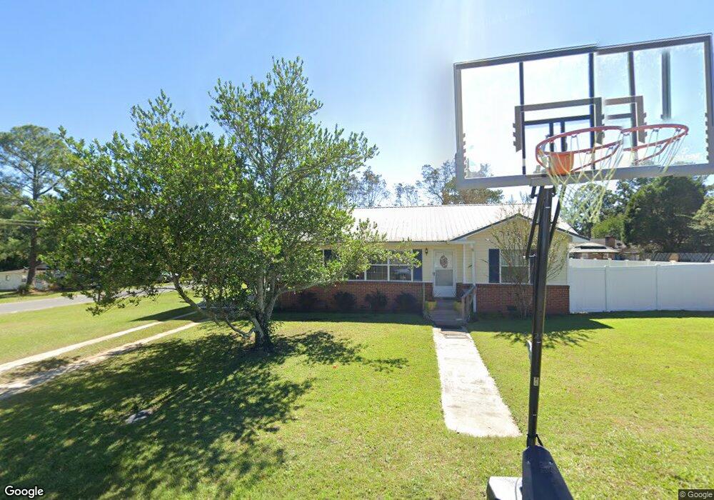 322 Alice St, Blackshear, GA 31516 - photo 1