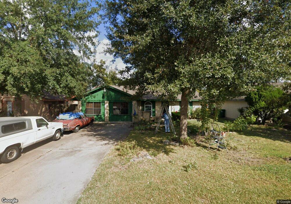 7114 Yellow Pine Dr, Houston, TX 77040 - photo 1