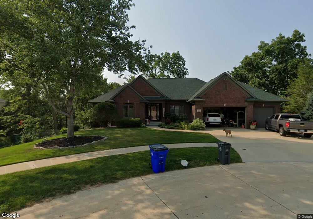 111 Lakota Ct NE, Cedar Rapids, IA 52402 - photo 1