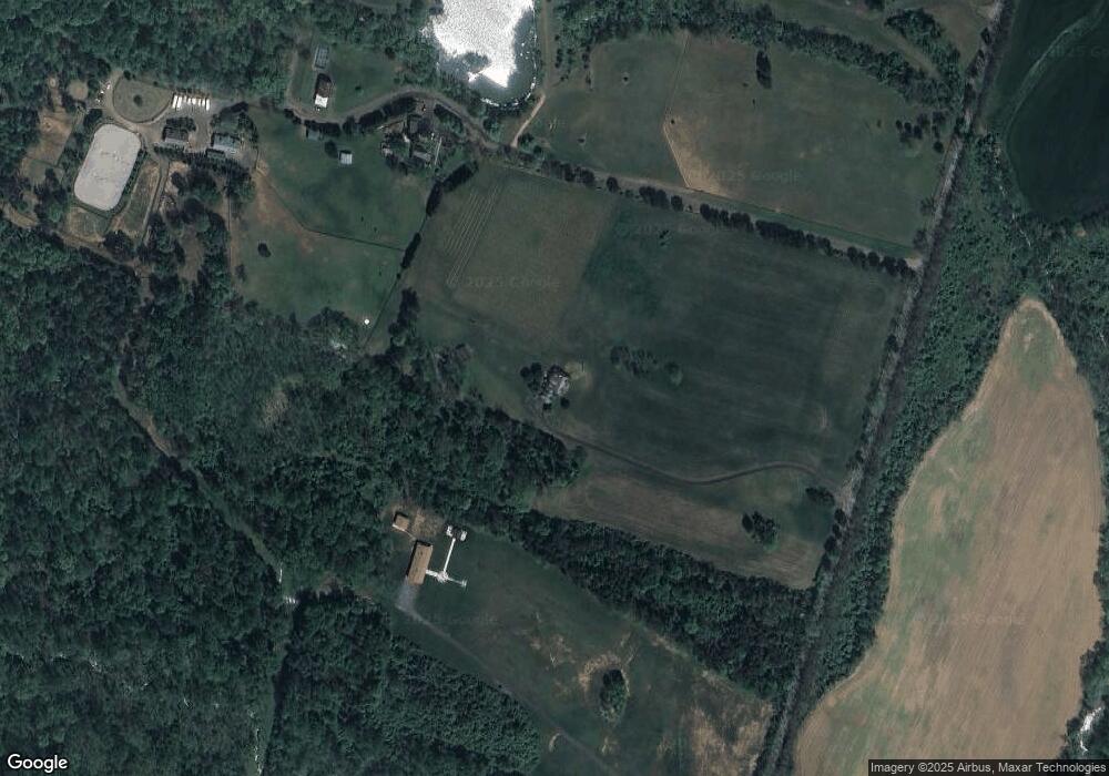 22153 Tail Race Rd, Aldie, VA 20105 - photo 1