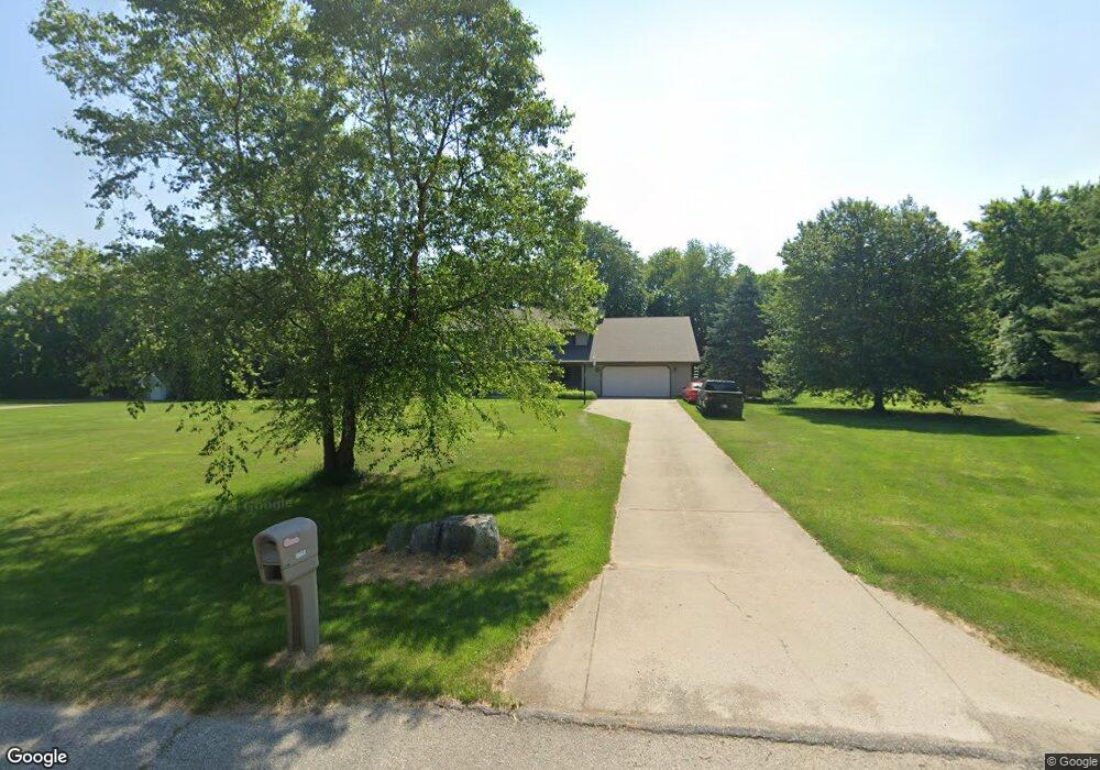 1633 N Rustic Dr, La Porte, IN 46350 - photo 1