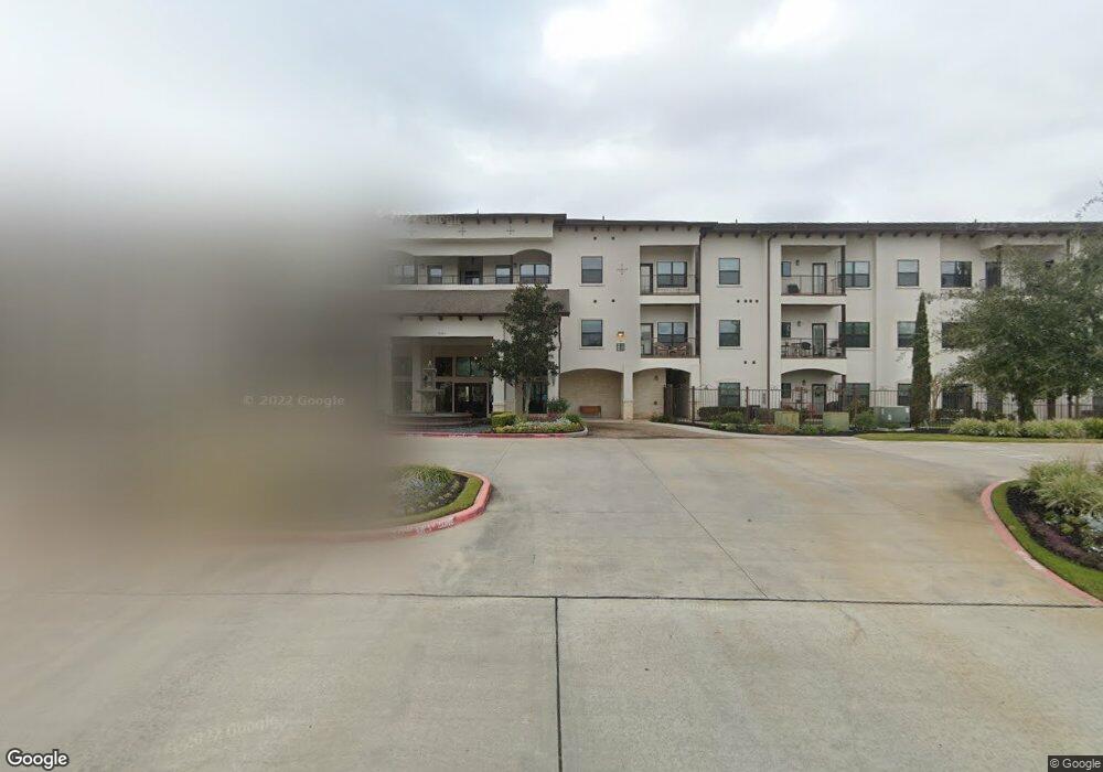 15455 Canterbury Forest Dr unit Valenci, Tomball, TX 77377 - photo 1