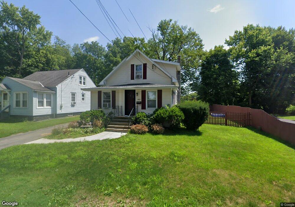 905 Pleasantview Ave, Schenectady, NY 12302 - photo 1