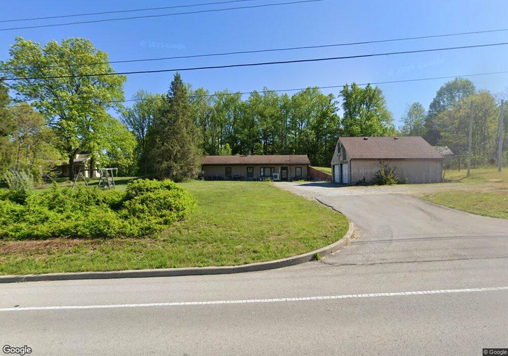 5780 Old Vincennes Rd, Floyds Knobs, IN 47119 - photo 1