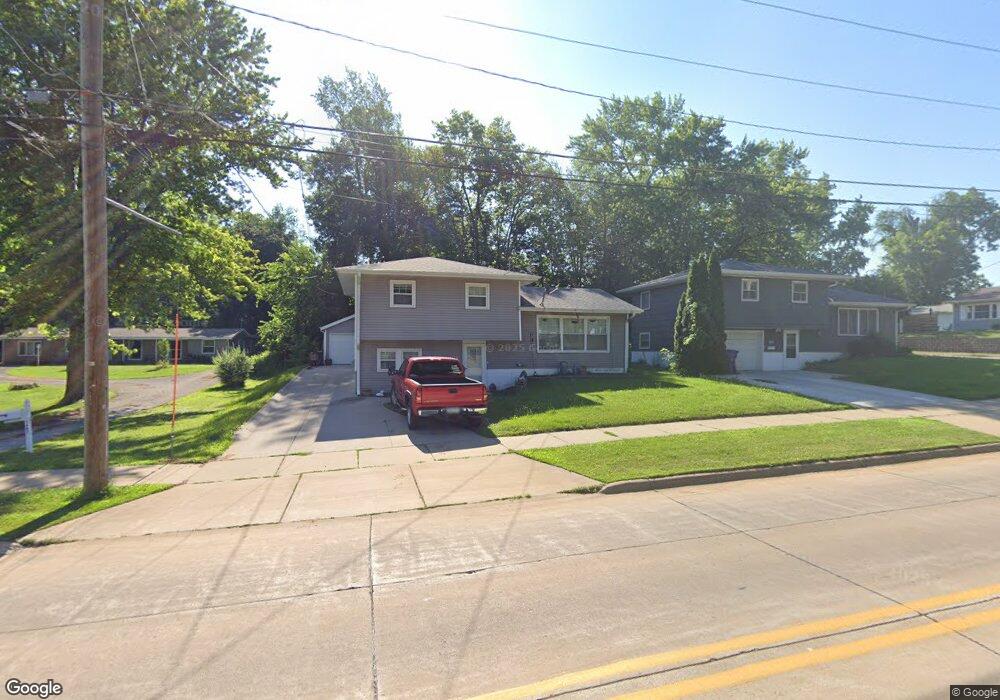 1403 18th St, Bettendorf, IA 52722 - photo 1