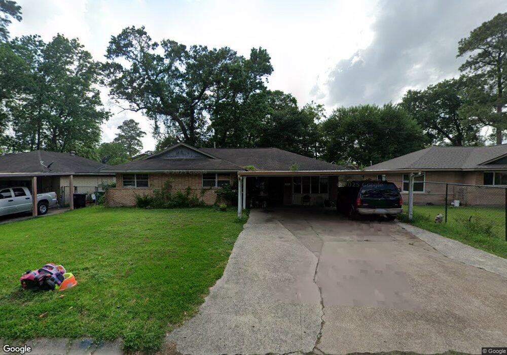 10331 Royal Oaks Dr, Houston, TX 77016 - photo 1