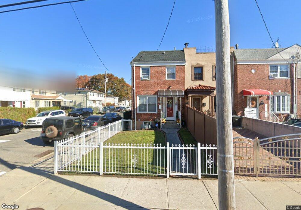 113-01 155th St, Jamaica, NY 11433 - photo 1