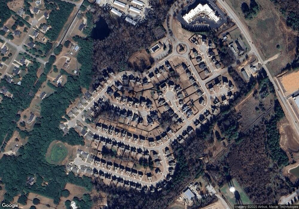 1069 Amber Waves Ave, Hoschton, GA 30548 - photo 1