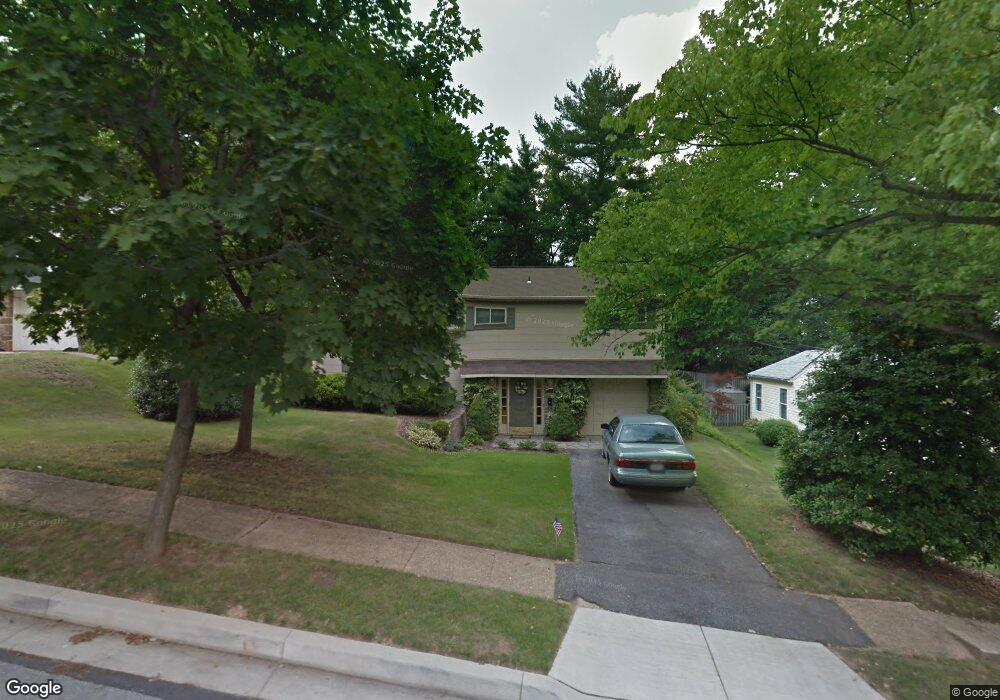 1112 Plover Dr, Halethorpe, MD 21227 - photo 1