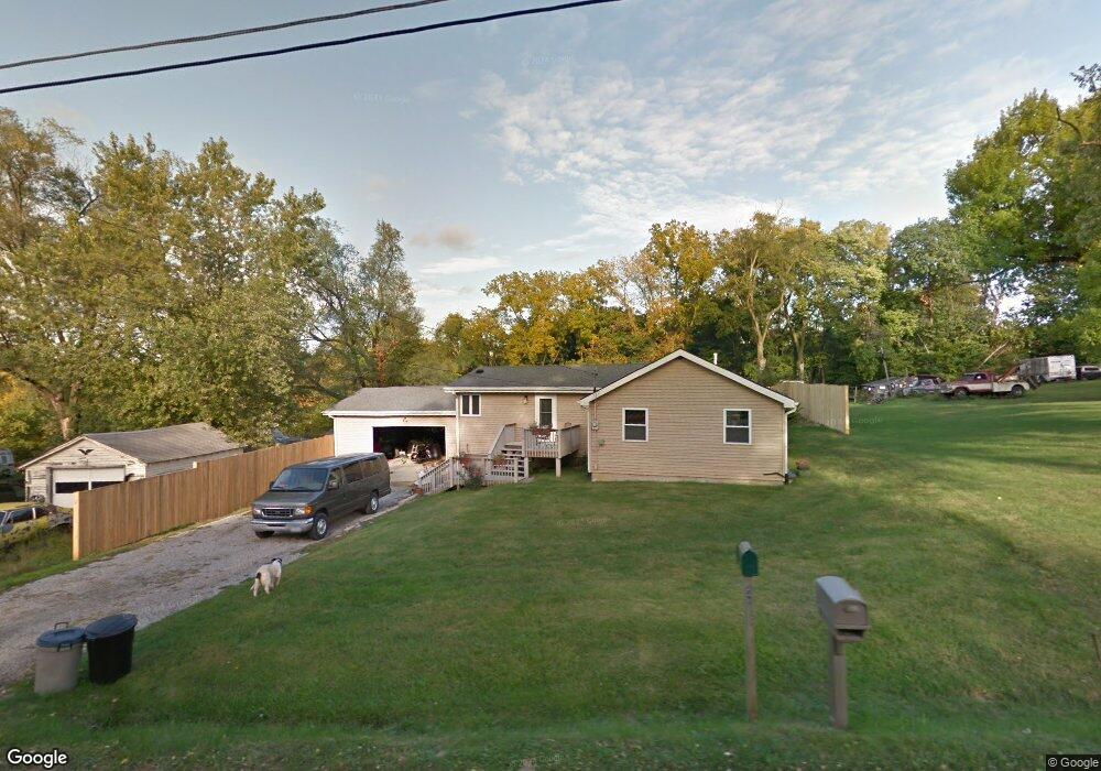 320 Hazel Ave, Newton, IA 50208 - photo 1