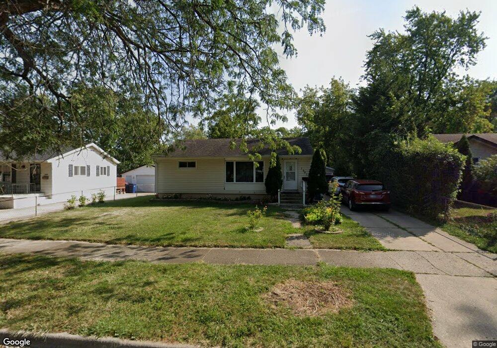 1641 Frazier St, Waukegan, IL 60087 - photo 1