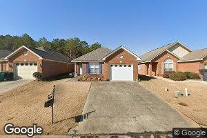 69 Turtle Dr, Elmore, AL 36025