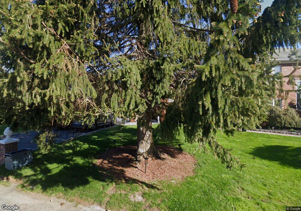 18 Windermere Dr, Yonkers, NY 10710 - photo 1