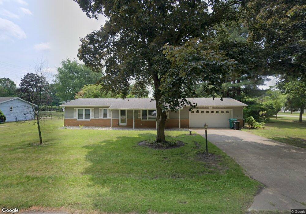 18688 Welworth Ave, South Bend, IN 46637 - photo 1