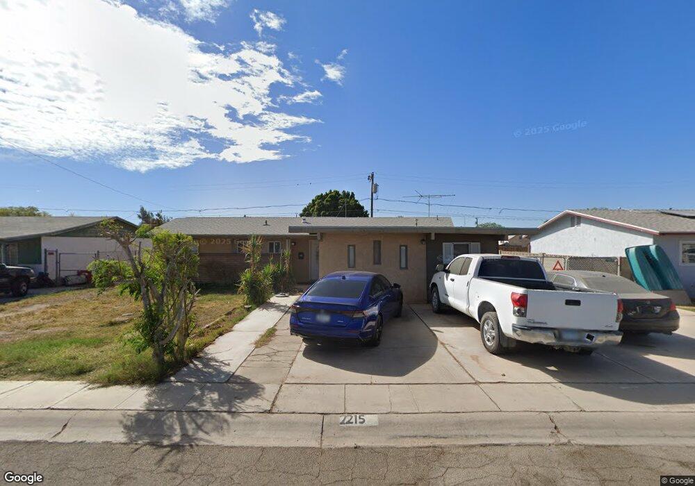 2215 W 17th St, Yuma, AZ 85364 - photo 1