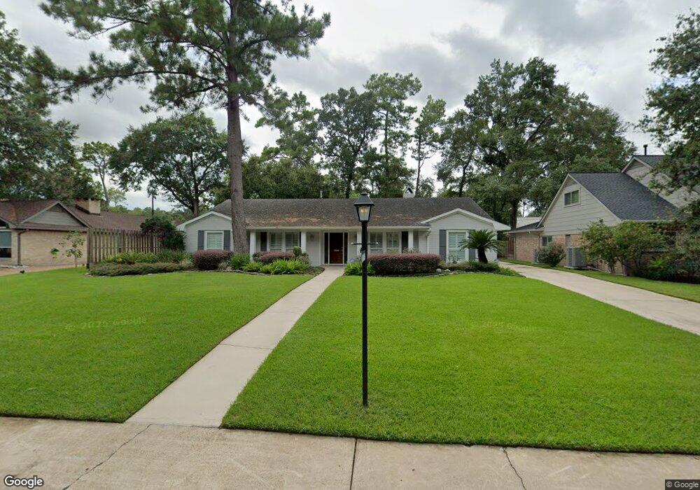 10035 Briar Dr, Houston, TX 77042 - photo 1