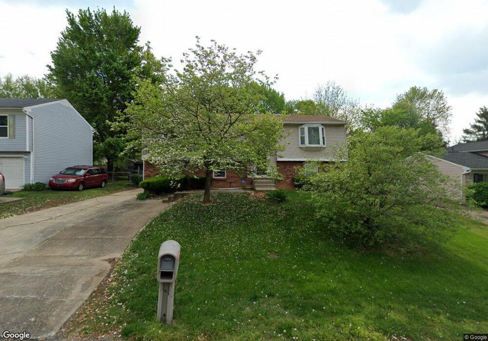 8213 Laurel Grove Ct, Louisville, KY 40228 - photo 1