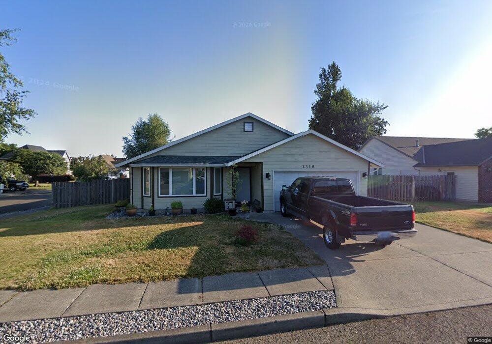 1316 SE 12th Loop, Canby, OR 97013 - photo 1