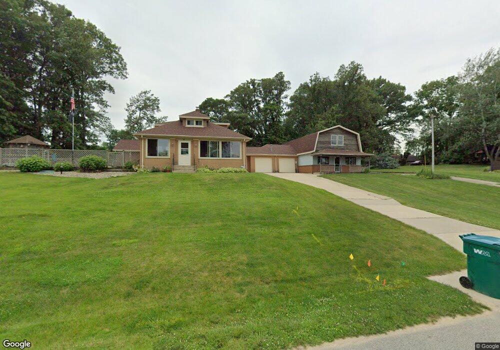 138 W Mcclung Rd, La Porte, IN 46350 - photo 1