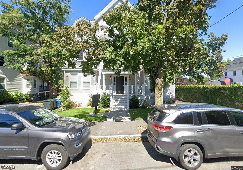 92 Brown St unit 2, Waltham, MA 02453 - photo 1