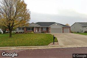 1204 S Carroll St, Rock Rapids, IA 51246
