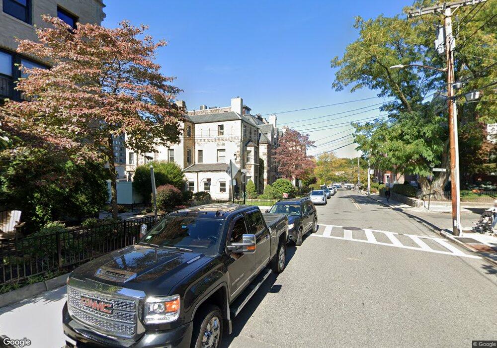 350 Tappan St unit 1,350, Brookline, MA 02445 - photo 1