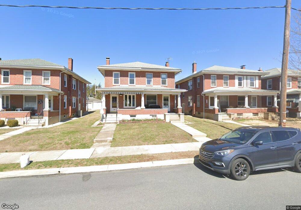 239 W Elm St, Reading, PA 19607 - photo 1