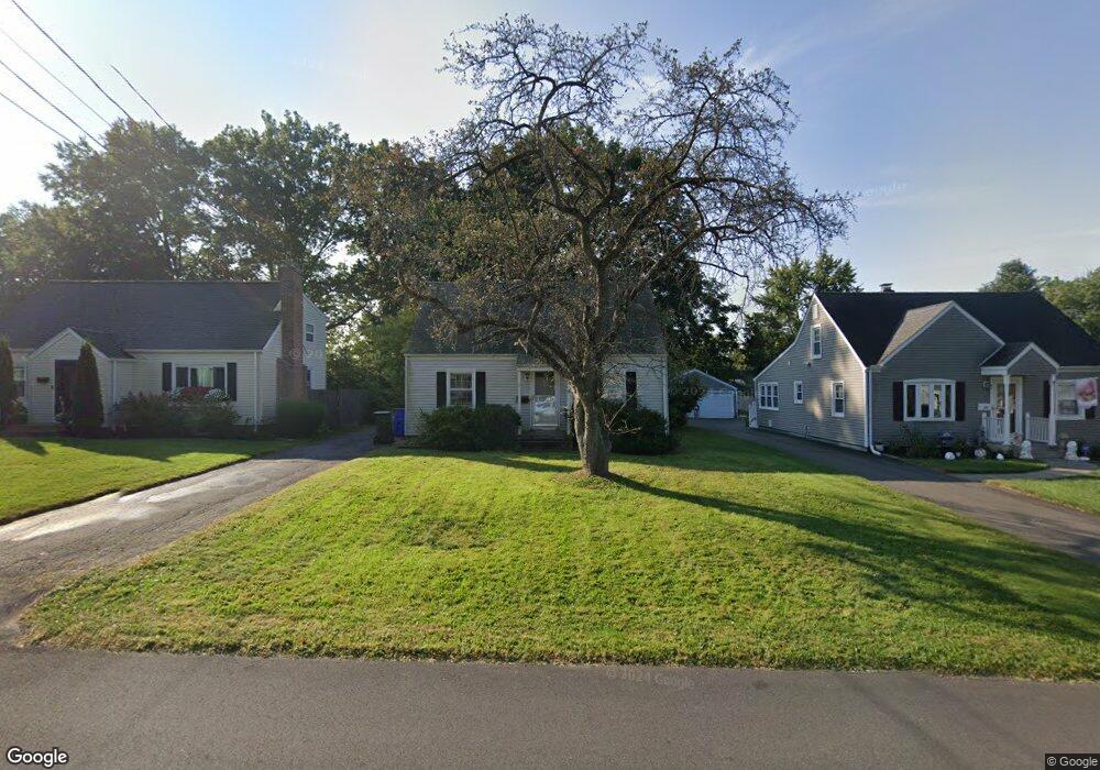 31 Exeter Ave, West Hartford, CT 06110 - photo 1