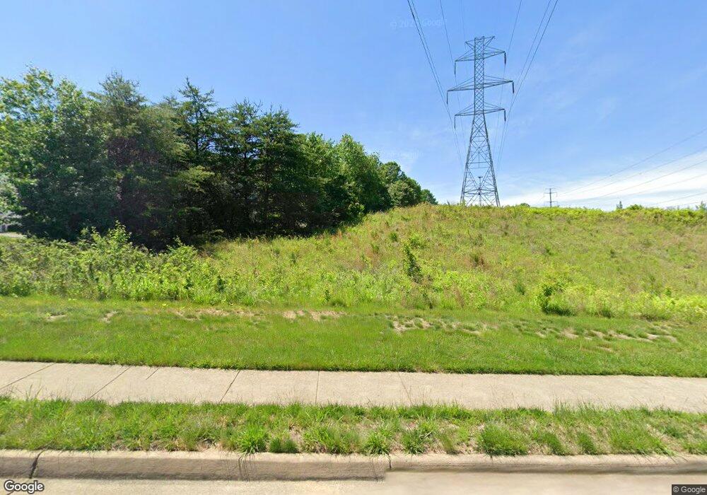 2700 Burrough Hill Ln, Woodbridge, VA 22191 - photo 1