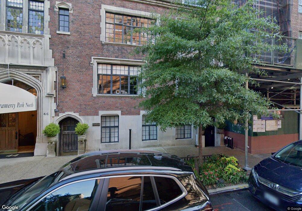 44 Gramercy Park N unit 8D, New York, NY 10010 - photo 1