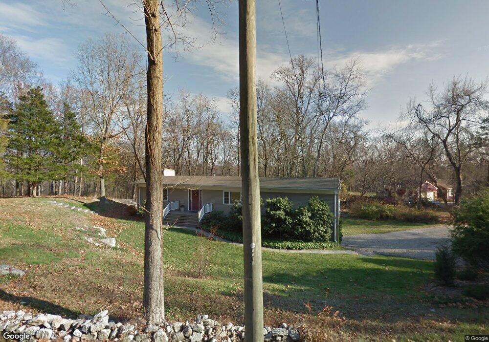 65 Chipmunk Ln, Wilton, CT 06897 - photo 1