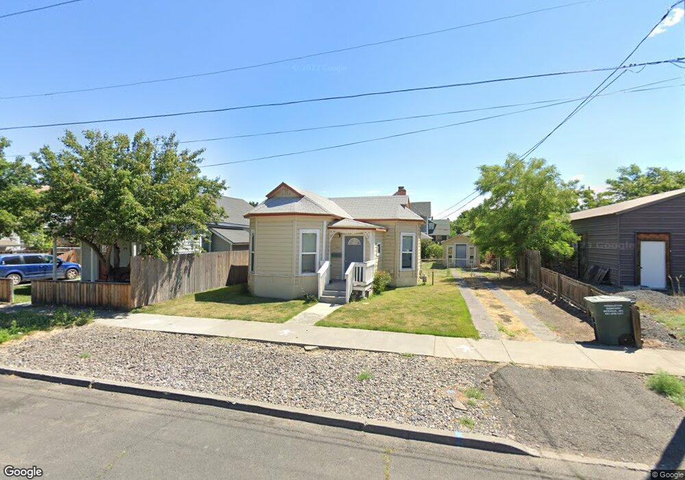 114 SE 9th Dr, Pendleton, OR 97801 - photo 1