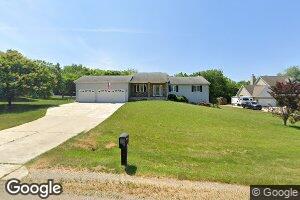 8325 Sunset Rd, Carlock, IL 61725