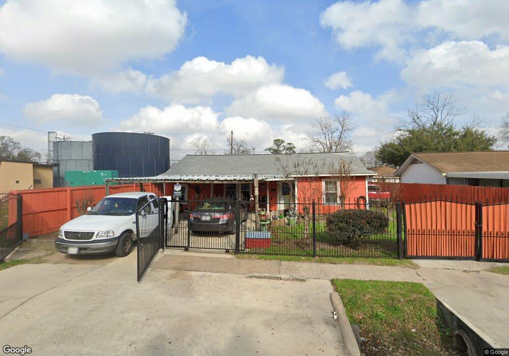 3109 Cedar Hill Ln, Houston, TX 77093 - photo 1