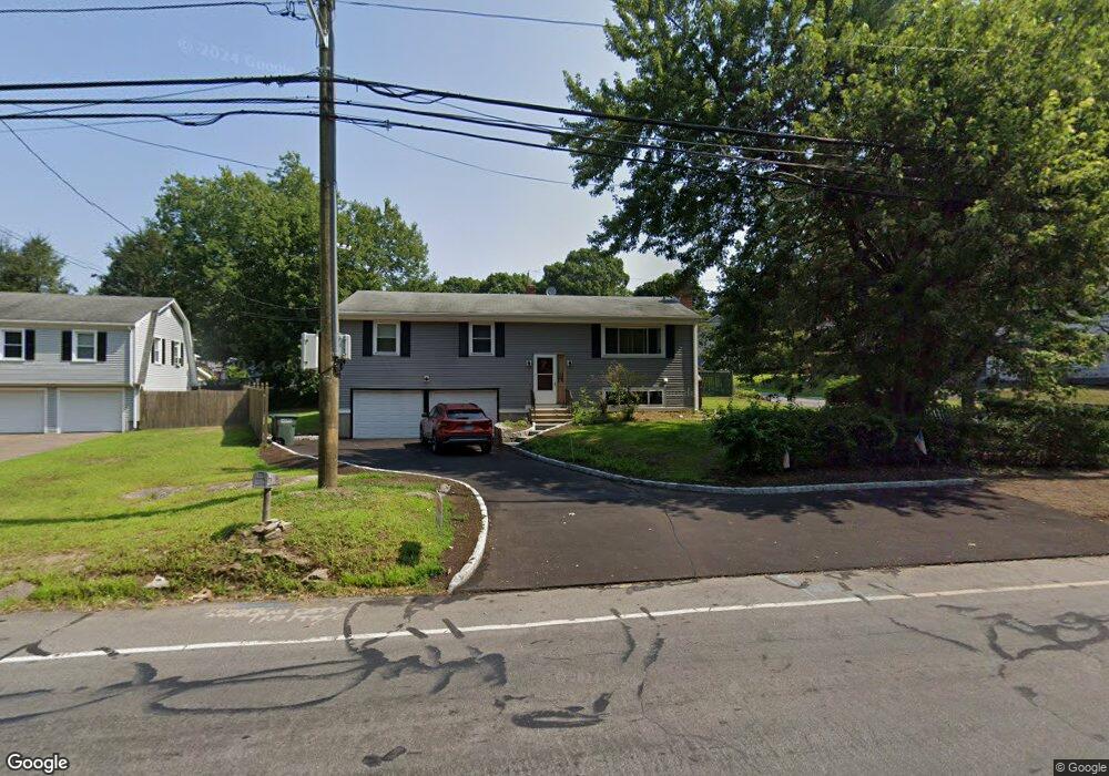 815 Broadbridge Rd, Bridgeport, CT 06610 - photo 1