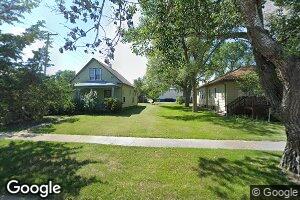 219 Wallace Ave S, Wessington Springs, SD 57382