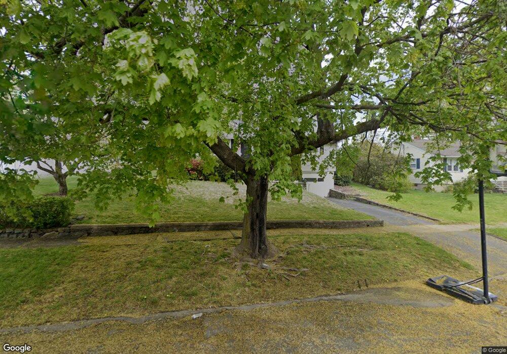 180 Lambert Dr, Stratford, CT 06614 - photo 1