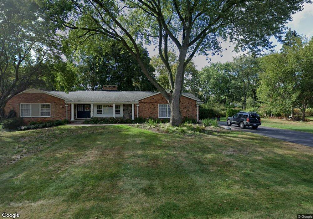 6106 Lantern Ln, Bloomfield Hills, MI 48301 - photo 1