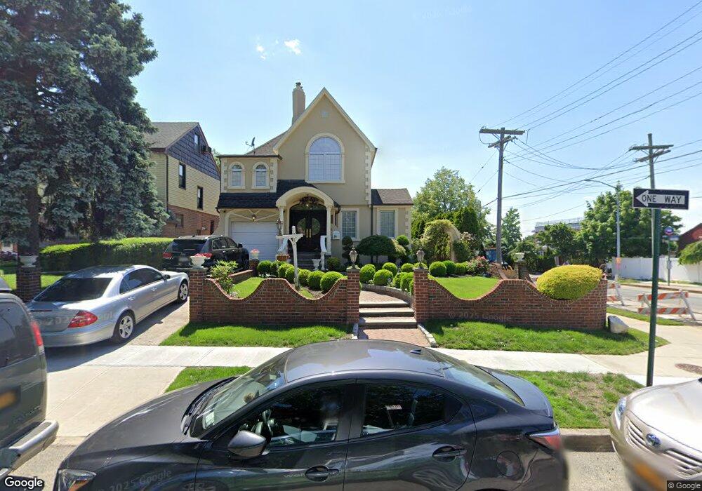 1402 146th St, Whitestone, NY 11357 - photo 1