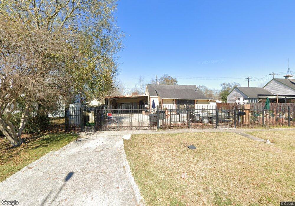 7737 Joplin St, Houston, TX 77087 - photo 1