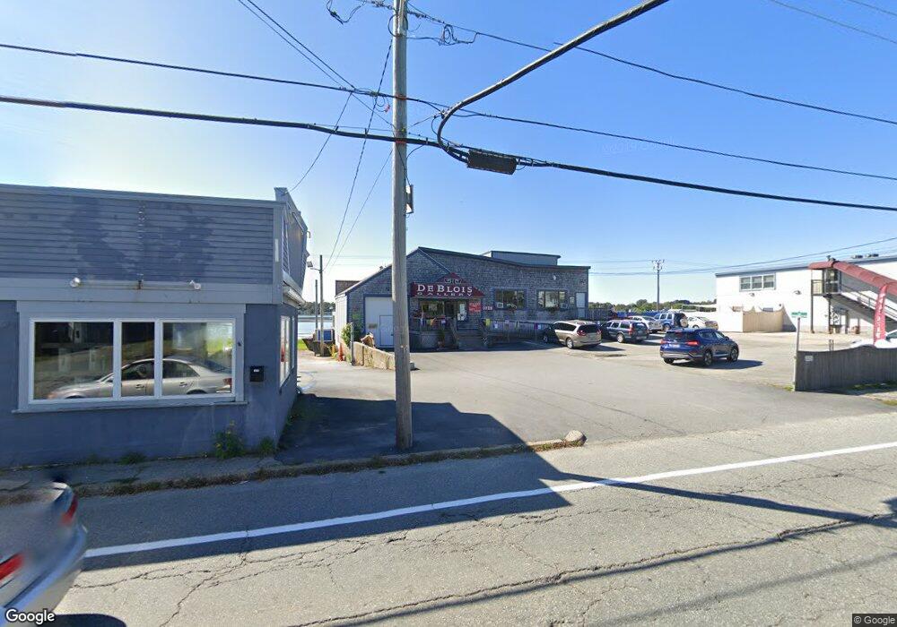 134 Aquidneck Ave, Middletown, RI 02842 - photo 1