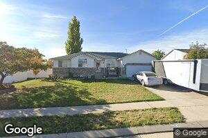 5105 Rock Ridge Ln, West Jordan, UT 84081